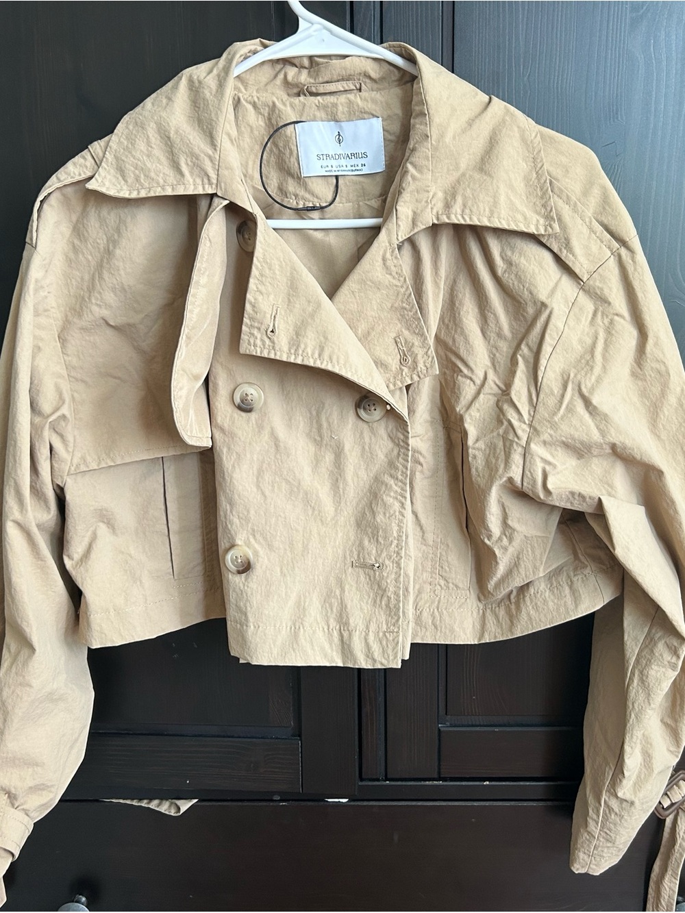 stradivarius Cropped Trench Coat in Beige